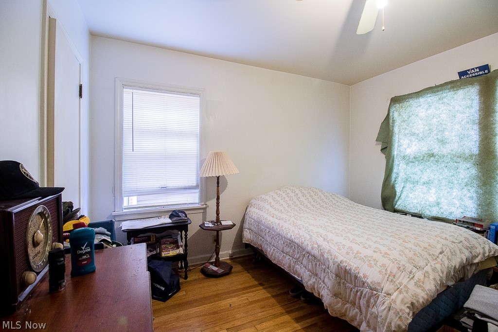 13660 Cedar Road Cleveland, OH 44118 - Photo 14 of 35