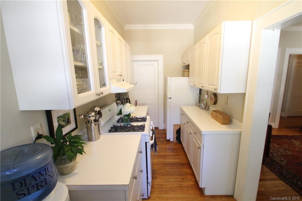 916 Bromley Road, Unit ALL Charlotte, NC 28207 - Photo 7 of 13 Gallery Image 7
