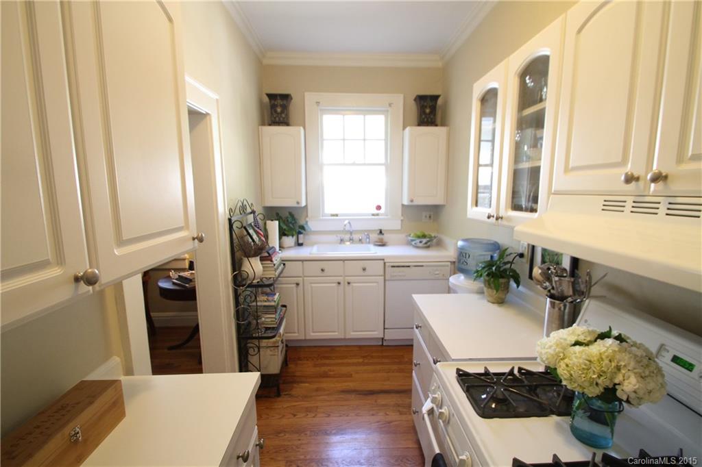 916 Bromley Road, Unit ALL Charlotte, NC 28207 - Photo 8 of 13 Gallery Image 8
