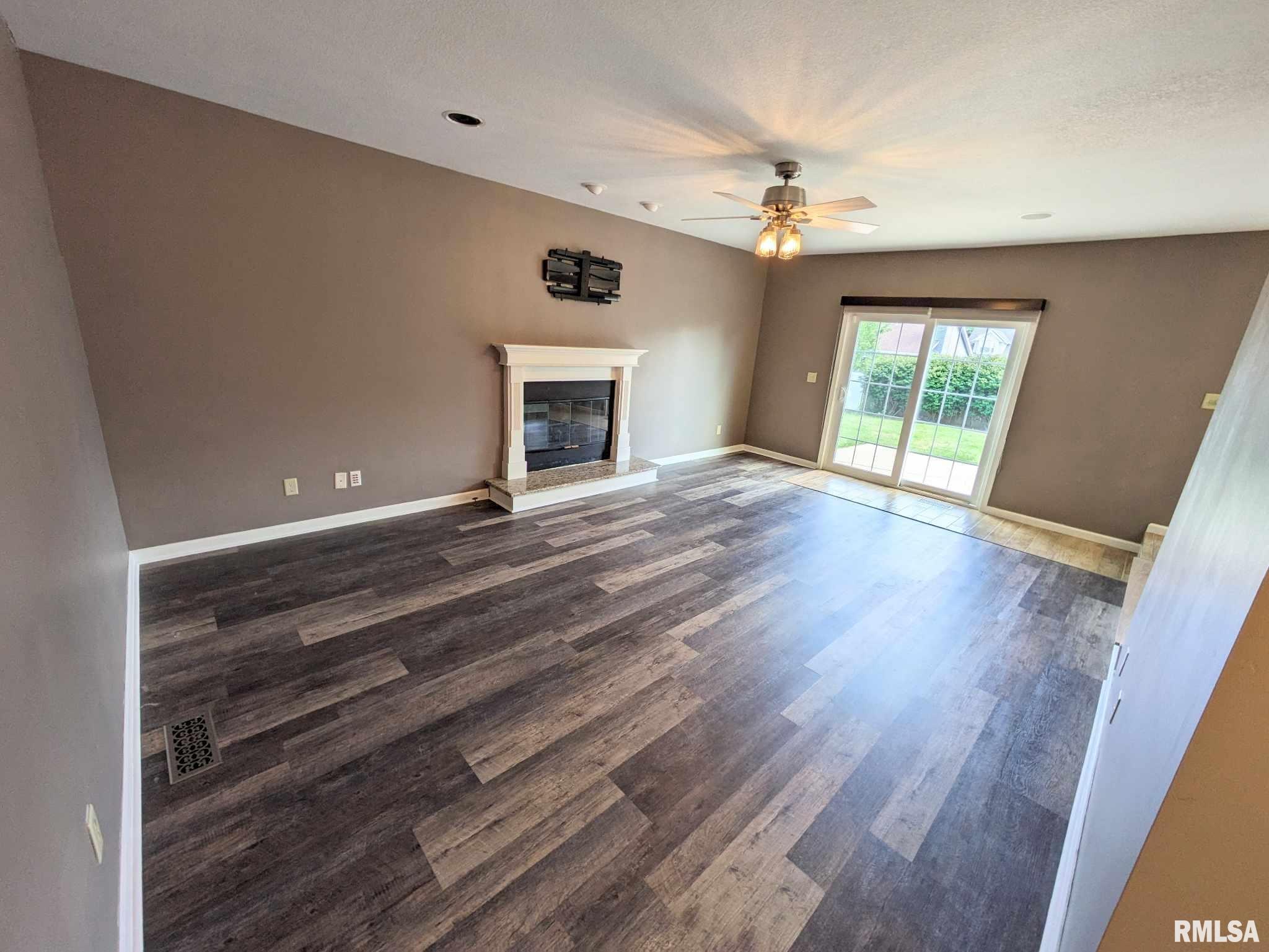 22 Holborn Court Washington, IL 61571 - Photo 30 of 61