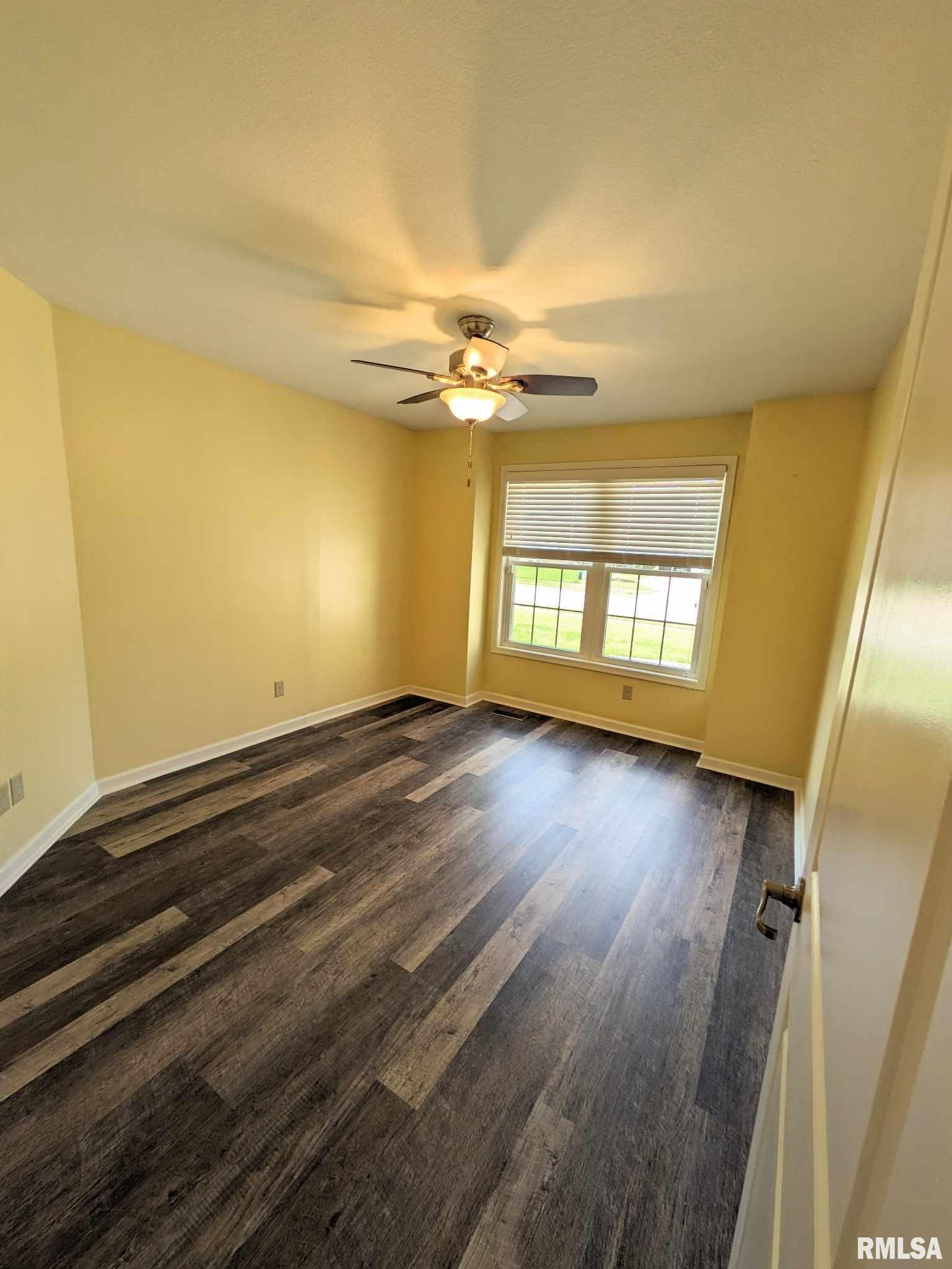 22 Holborn Court Washington, IL 61571 - Photo 32 of 61