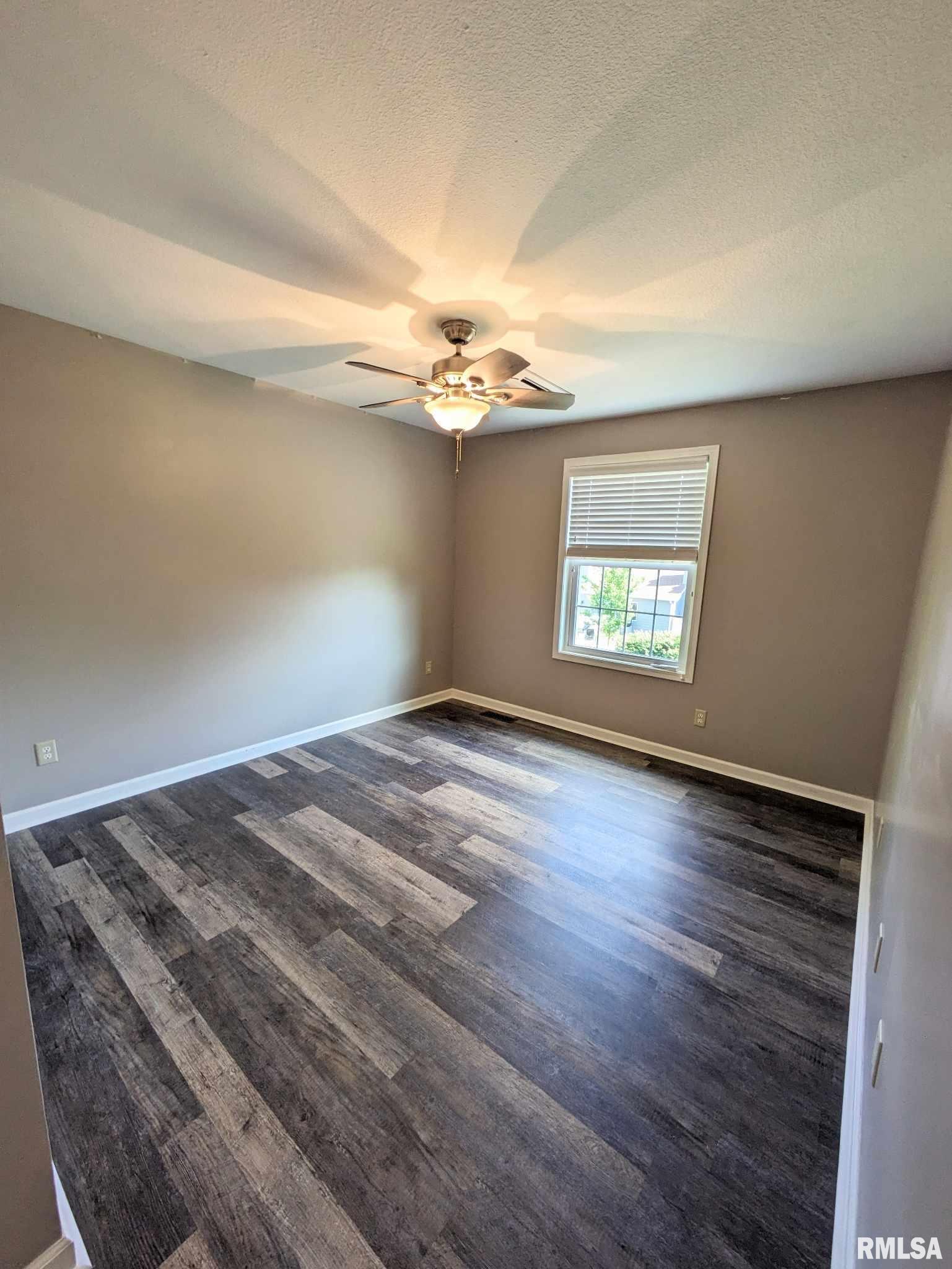 22 Holborn Court Washington, IL 61571 - Photo 49 of 61