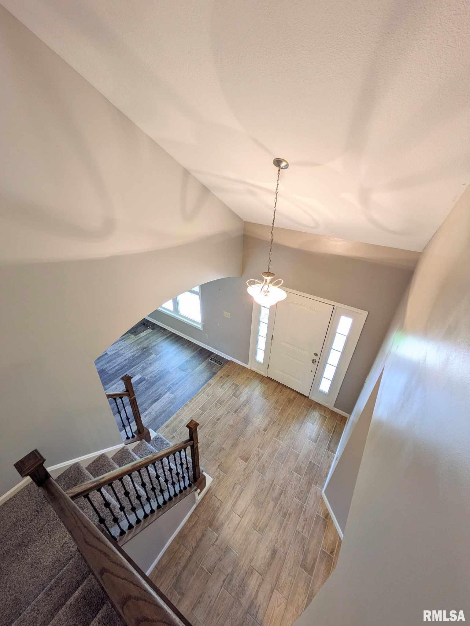 22 Holborn Court Washington, IL 61571 - Photo 8 of 61