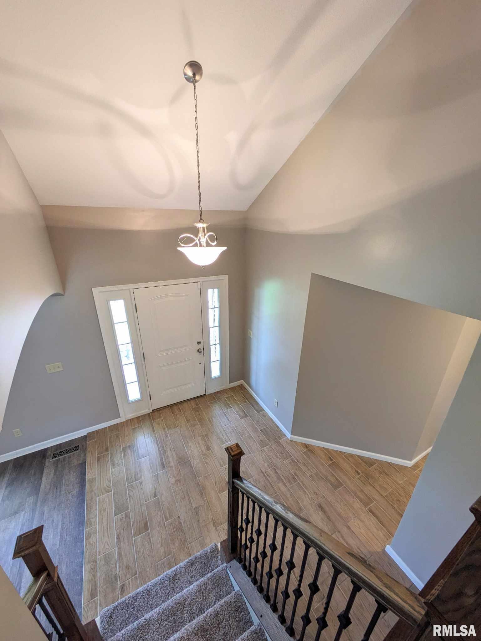 22 Holborn Court Washington, IL 61571 - Photo 10 of 61
