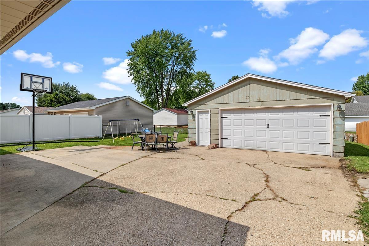 3025 Somerton Road Springfield, IL 62702 - Photo 21 of 24