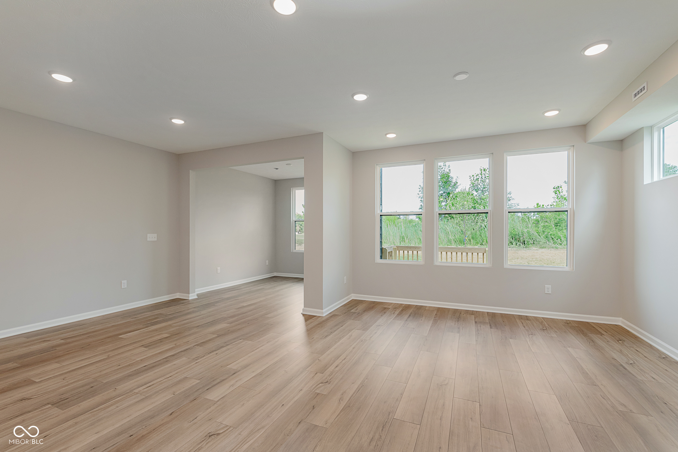 9751 Behner Drive Fishers, IN 46038 - Photo 11 of 47