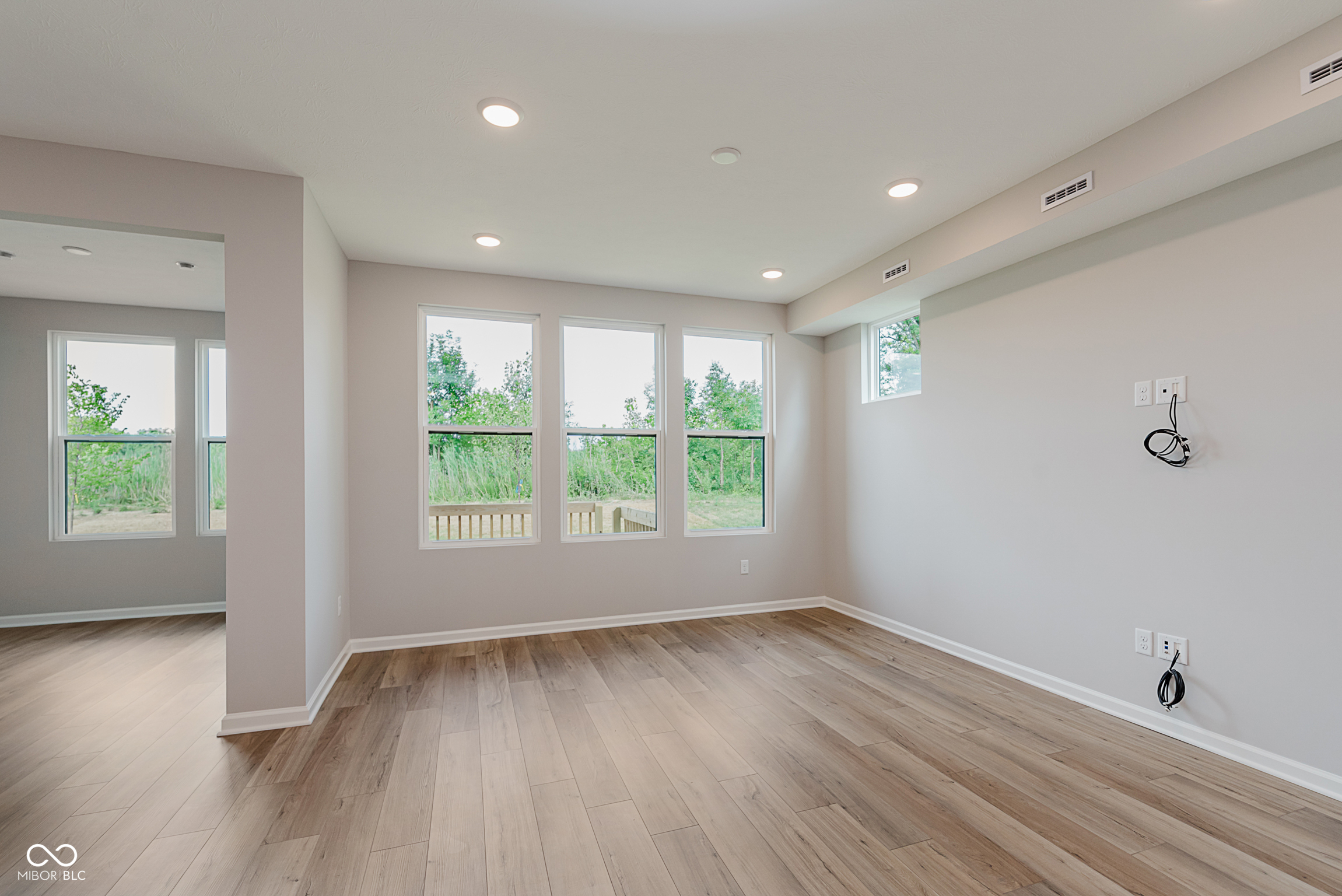 9751 Behner Drive Fishers, IN 46038 - Photo 12 of 47