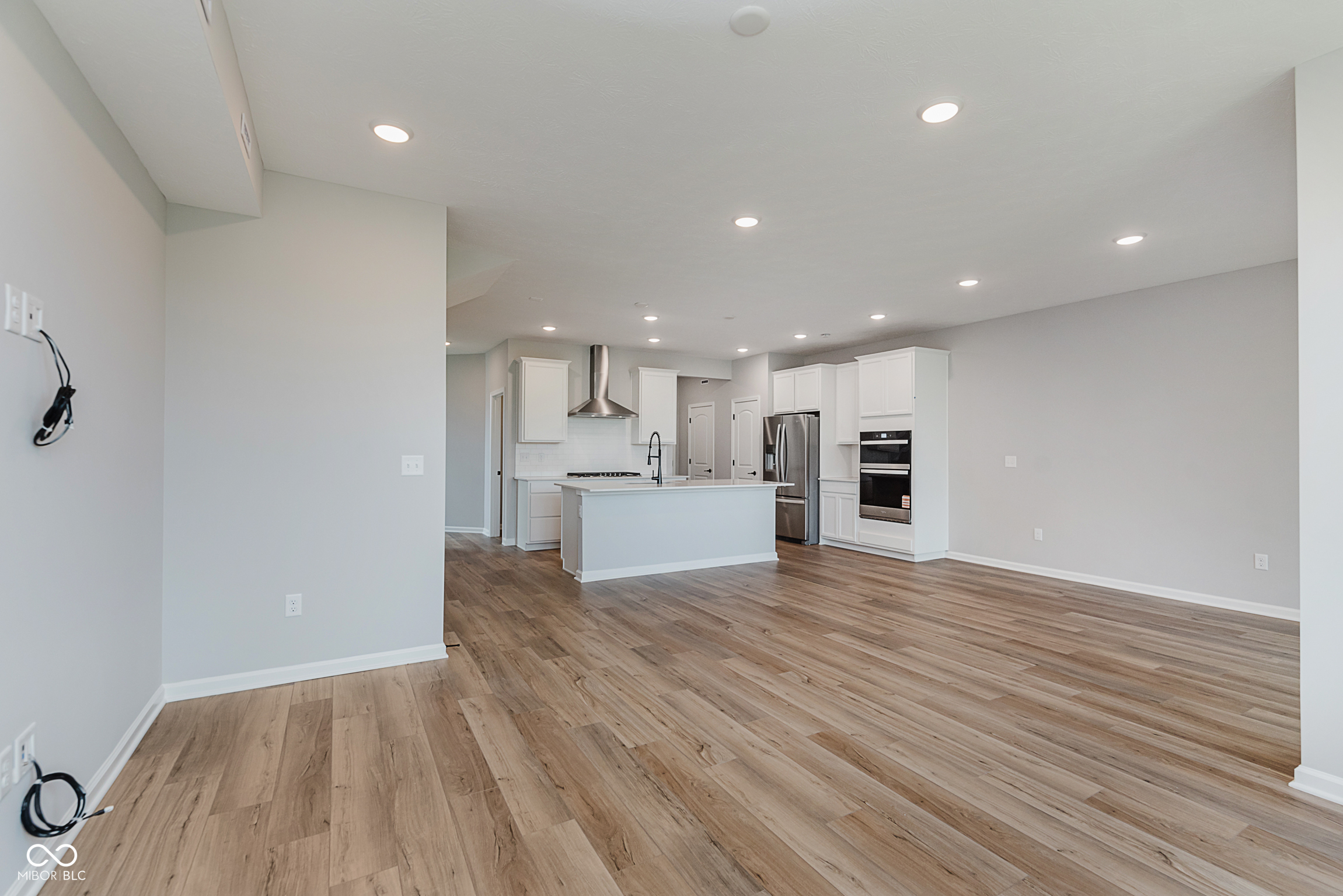 9751 Behner Drive Fishers, IN 46038 - Photo 16 of 47