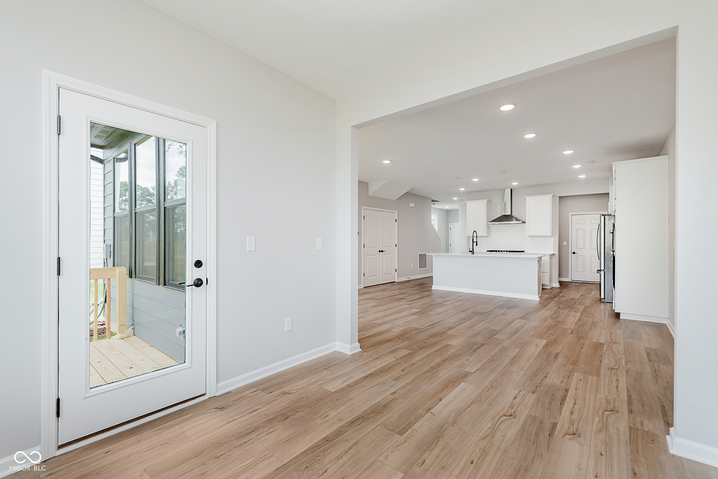 9751 Behner Drive Fishers, IN 46038 - Photo 18 of 47