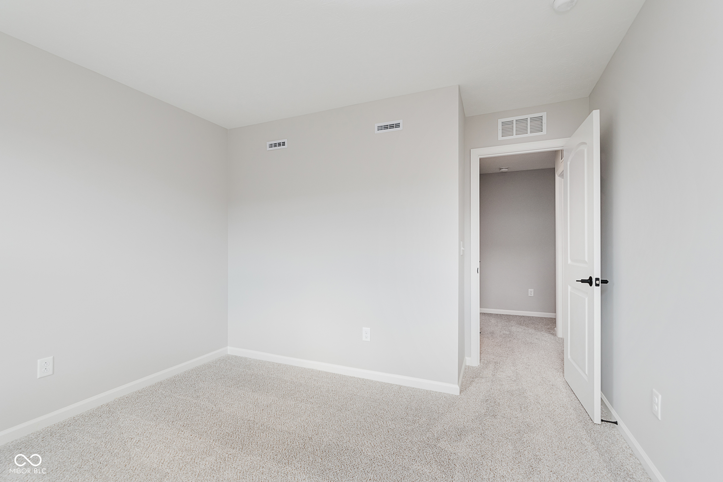 9751 Behner Drive Fishers, IN 46038 - Photo 28 of 47