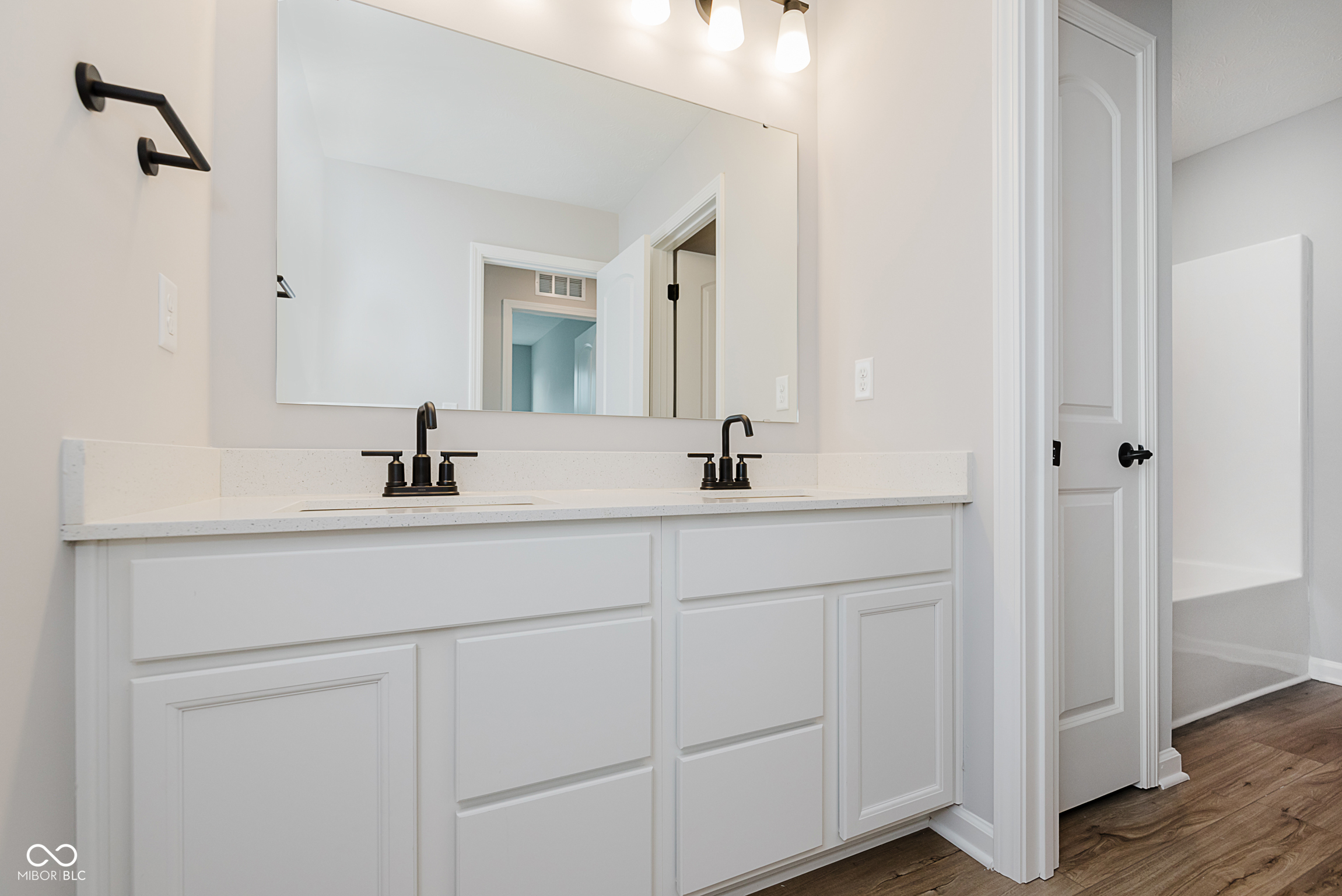 9751 Behner Drive Fishers, IN 46038 - Photo 29 of 47