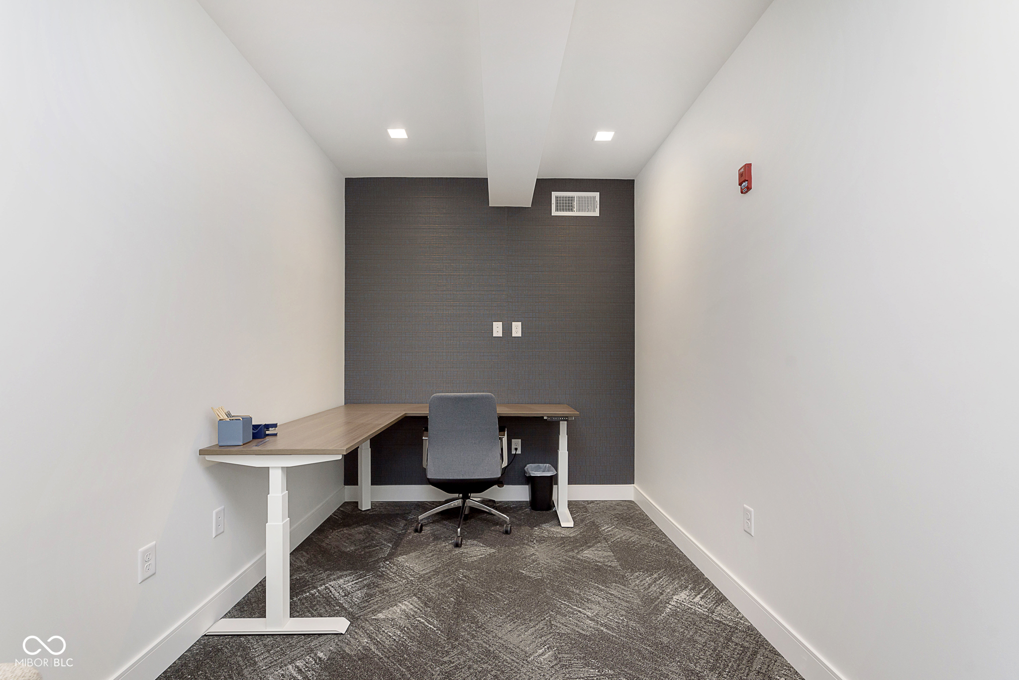 9751 Behner Drive Fishers, IN 46038 - Photo 44 of 47