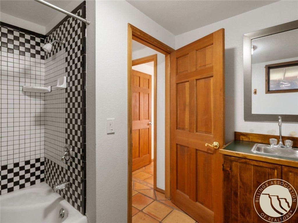 77300 Gallatin Road Bozeman, MT 59718 - Photo 43 of 48 Gallery Image 43