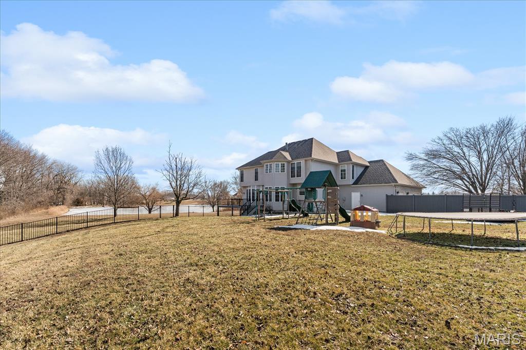 8225 Peabody Road Freeburg, IL 62243 - Photo 5 of 83 Gallery Image 5