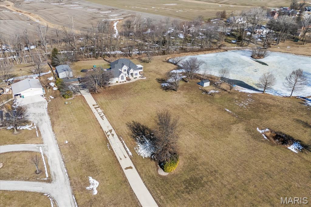 8225 Peabody Road Freeburg, IL 62243 - Photo 10 of 83 Gallery Image 10