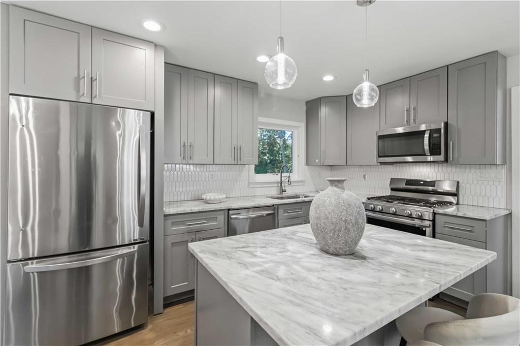 2154 Plaster Road Northeast Atlanta, GA 30345 - Photo 8 of 32 Gallery Image 8