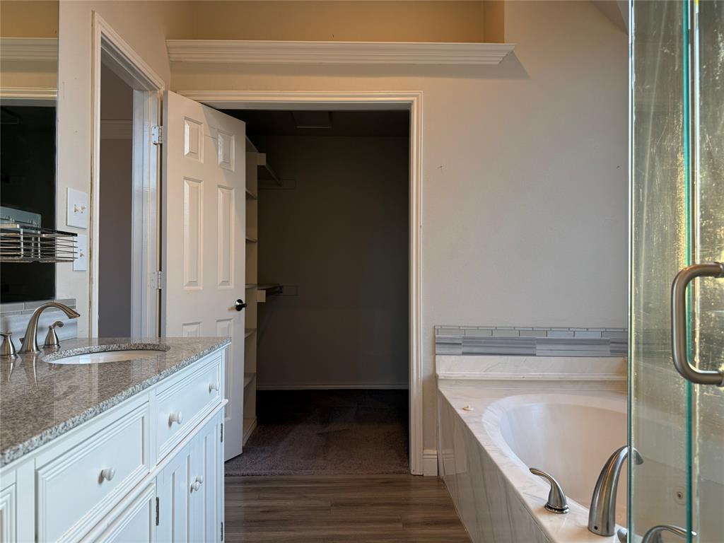 8645 Mill Creek Road Irving, TX 75063 - Photo 20 of 22