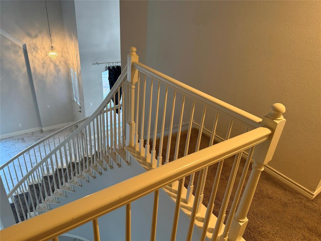 8645 Mill Creek Road Irving, TX 75063 - Photo 10 of 22