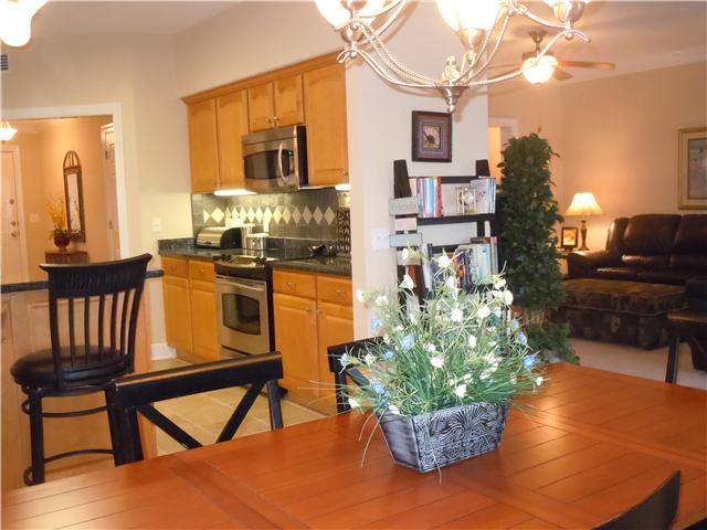 7100 Dale Ridge Road, Unit J4 Lancaster, TN 38569 - Photo 7 of 20 Perch on a barstool and chat with the chef in this upscale kitchen