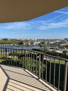 899 Jeffery Street, Unit 703 Boca Raton, FL 33487 - Photo 19 of 22 a view of city from a balcony