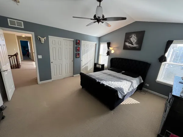 $334,000 | 380 Risen Star Lane, Unit 380, Oswego, IL 60543