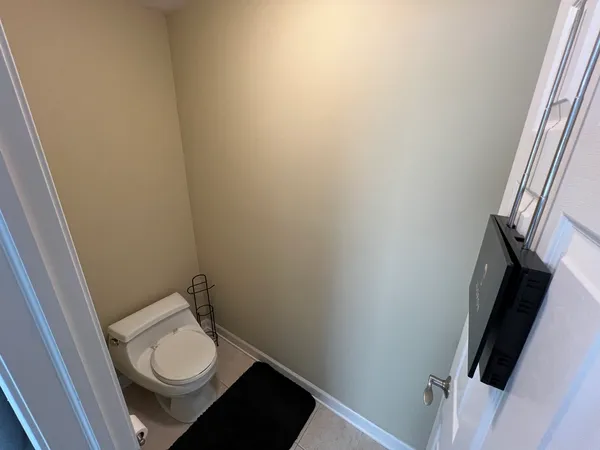 $334,000 | 380 Risen Star Lane, Unit 380, Oswego, IL 60543