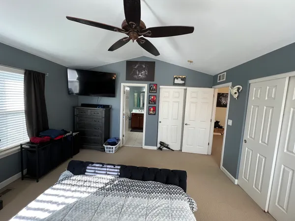 $334,000 | 380 Risen Star Lane, Unit 380, Oswego, IL 60543