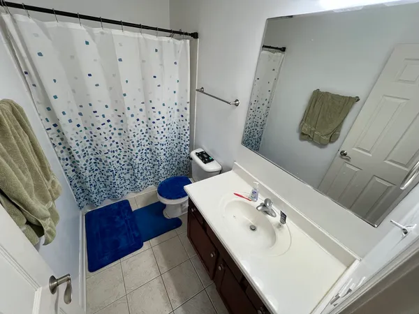 $334,000 | 380 Risen Star Lane, Unit 380, Oswego, IL 60543