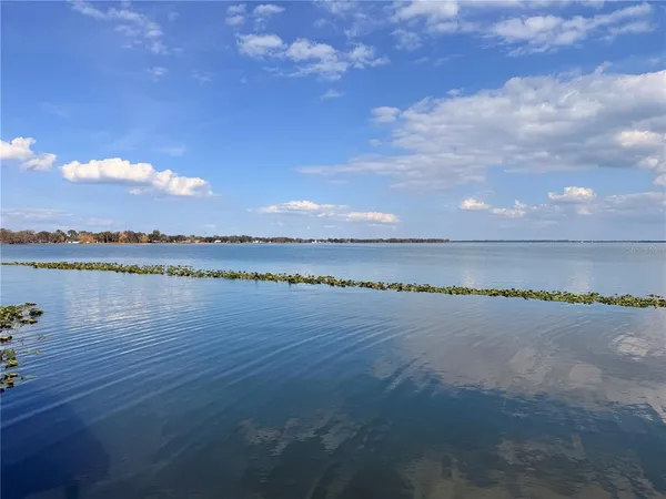 $479,000 | 148 North Lake Reedy Boulevard, Frostproof, FL 33843