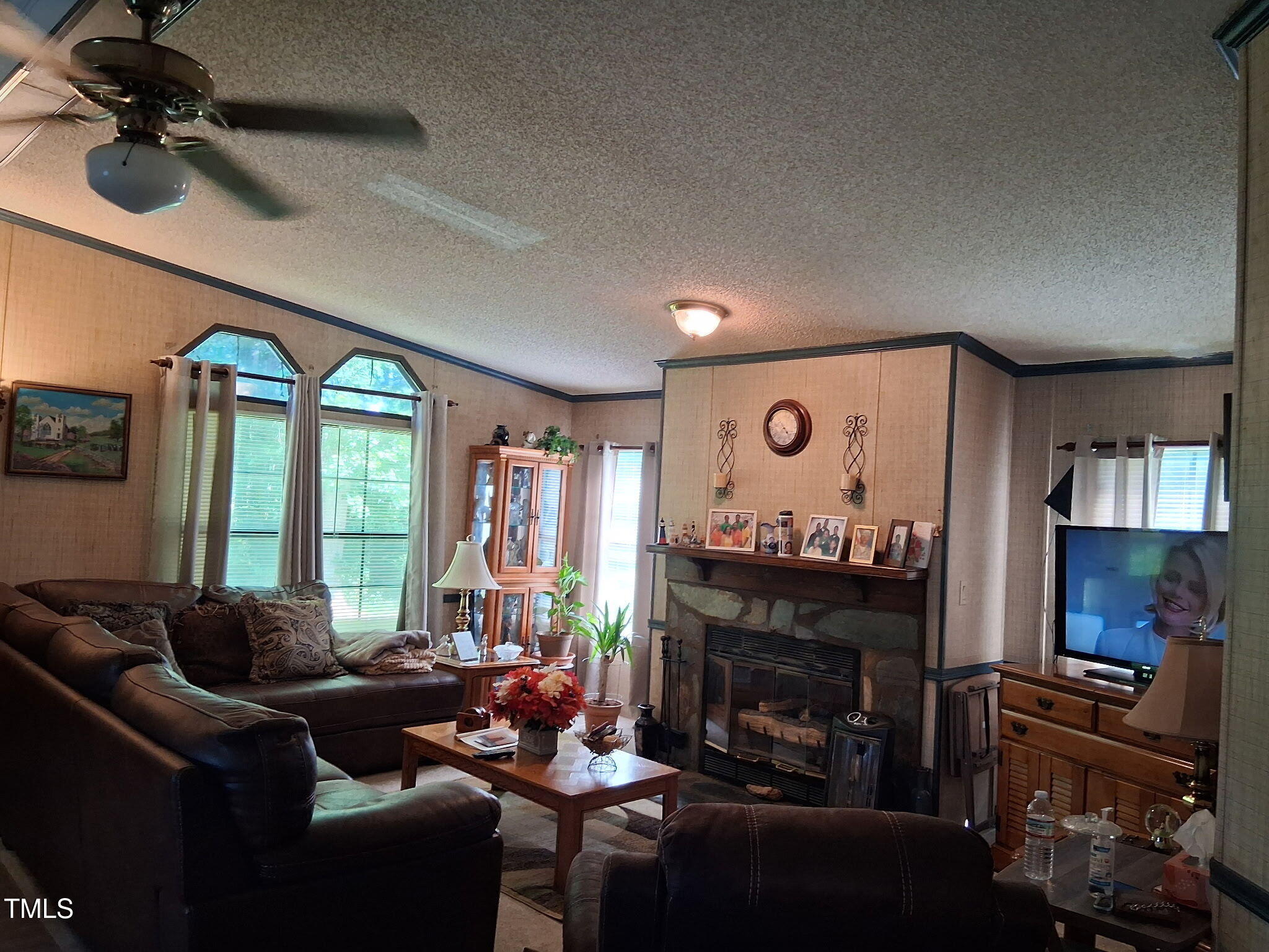 559 Wilson Jones Road Clayton, NC 27520 - Photo 4 of 26 7014552662678301545
