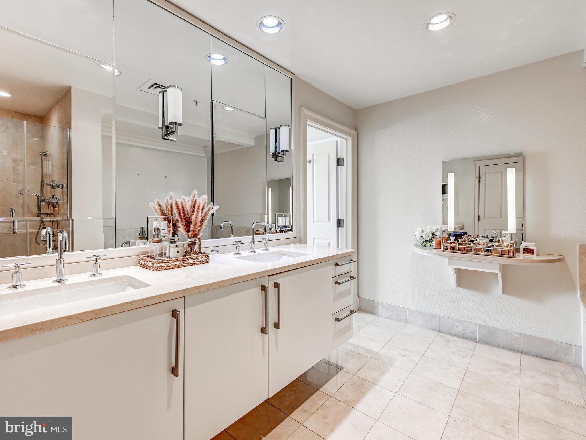 801 Key Highway, Unit T13 Baltimore, MD 21230 - Photo 22 of 46