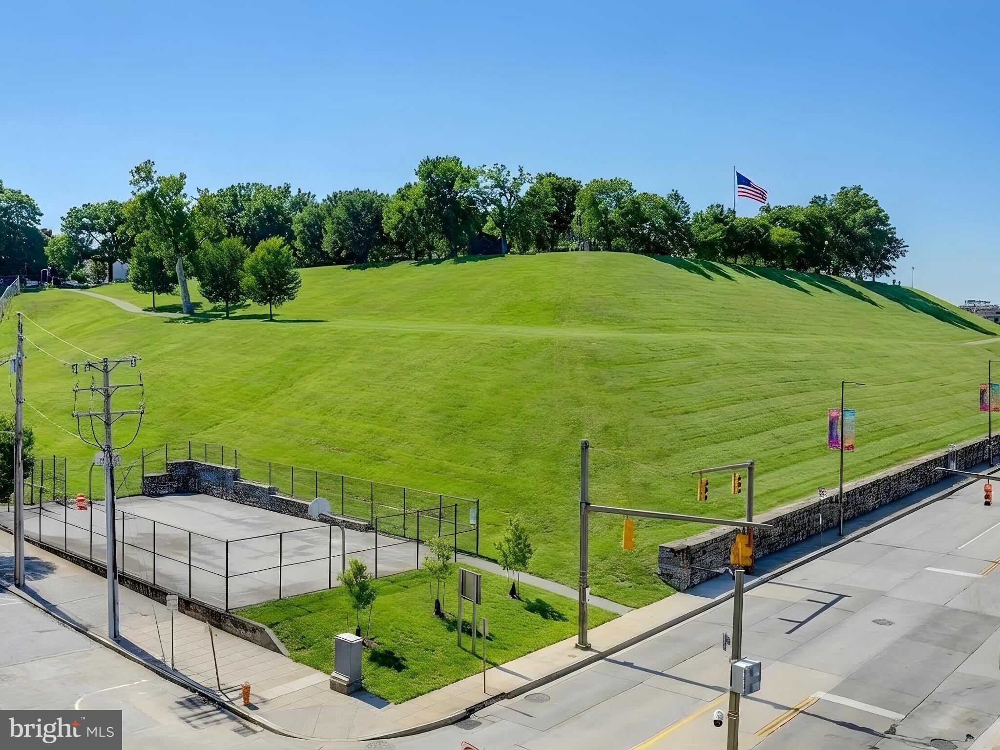 801 Key Highway, Unit T13 Baltimore, MD 21230 - Photo 26 of 46