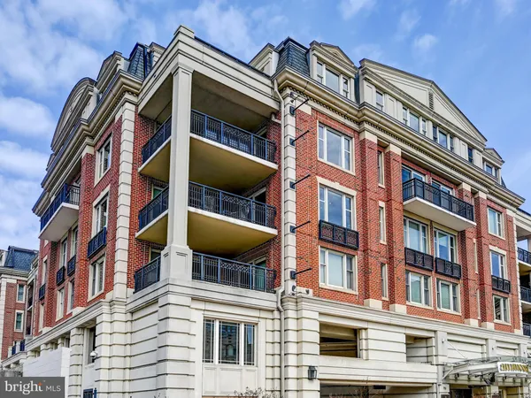 $5,750 | 801 Key Highway, Unit T13, Baltimore, MD 21230