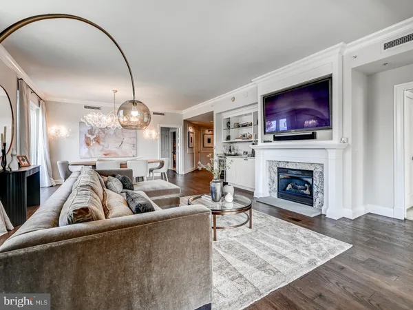 $5,750 | 801 Key Highway, Unit T13, Baltimore, MD 21230