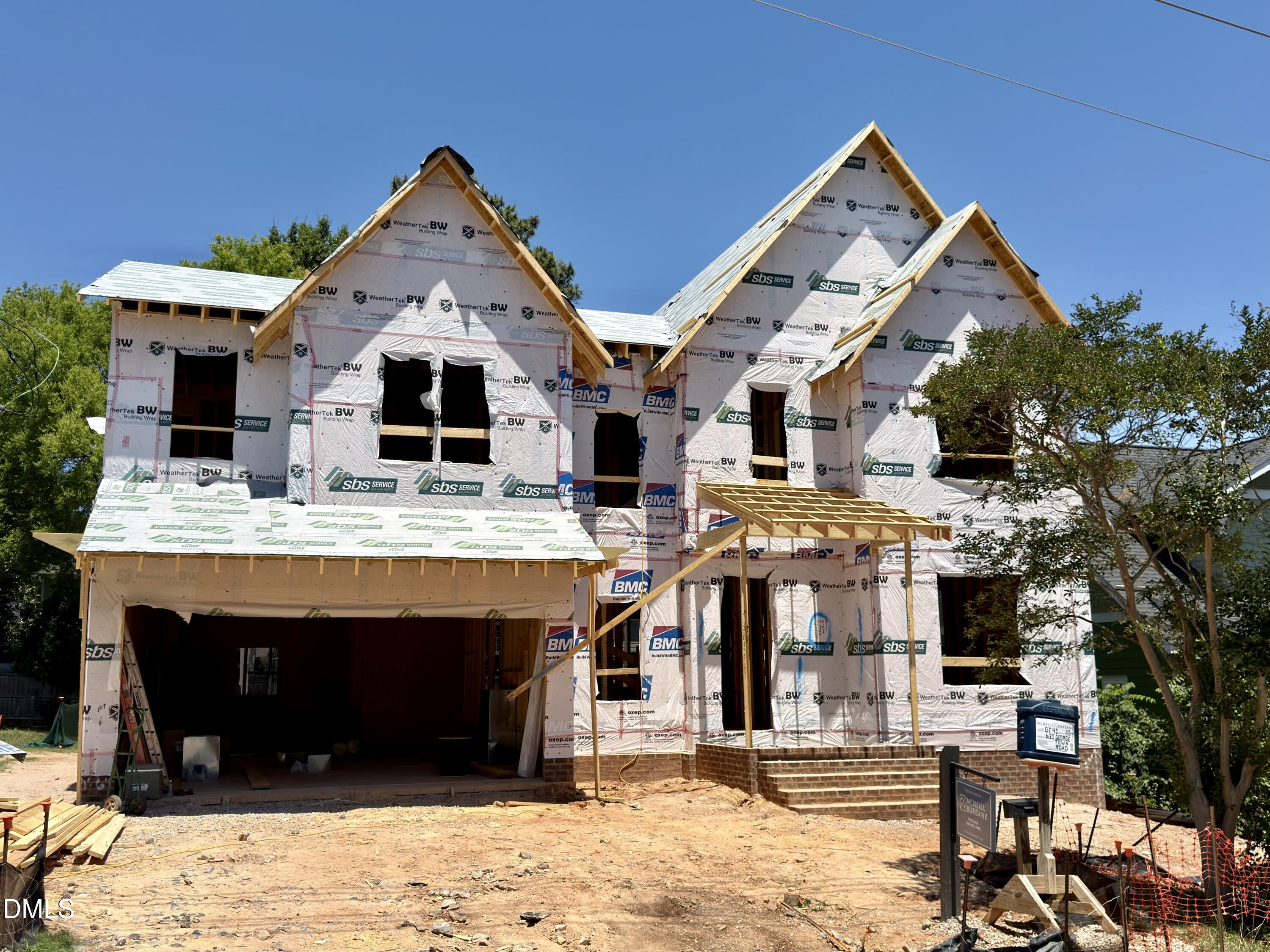 631 Georgetown Road Raleigh, NC 27608 - Photo 1 of 14
