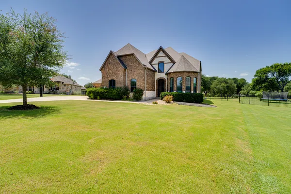 $1,150,000 | 112 Mescalero, Liberty Hill, TX 78642