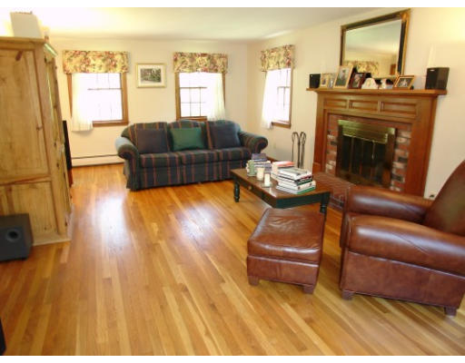 325 Longley Road Groton, MA 01450 - Photo 4 of 6 Gallery Image 4