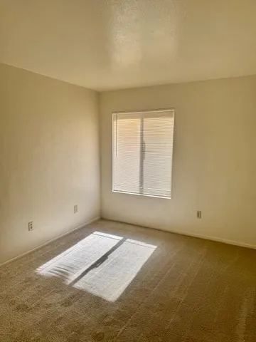 $429,000 | 2125 Bramble Lane, Palmdale, CA 93550