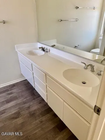 $429,000 | 2125 Bramble Lane, Palmdale, CA 93550