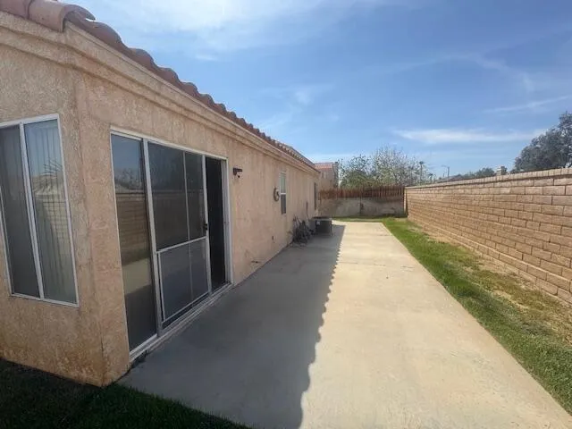 $429,000 | 2125 Bramble Lane, Palmdale, CA 93550