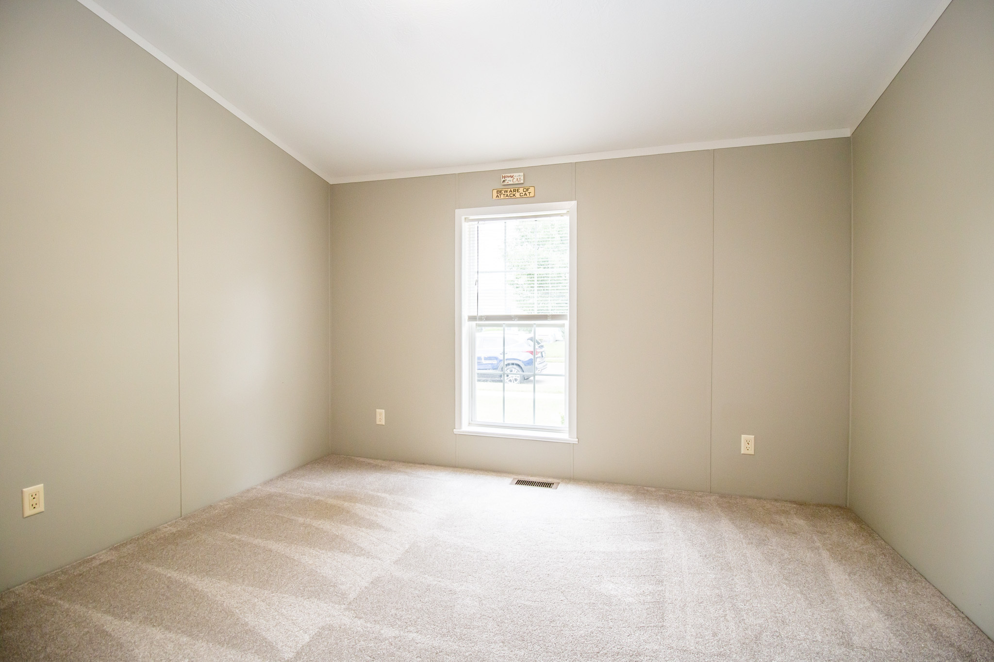 4625 Autumn Ridge Drive Columbus, IN 47203 - Photo 14 of 31