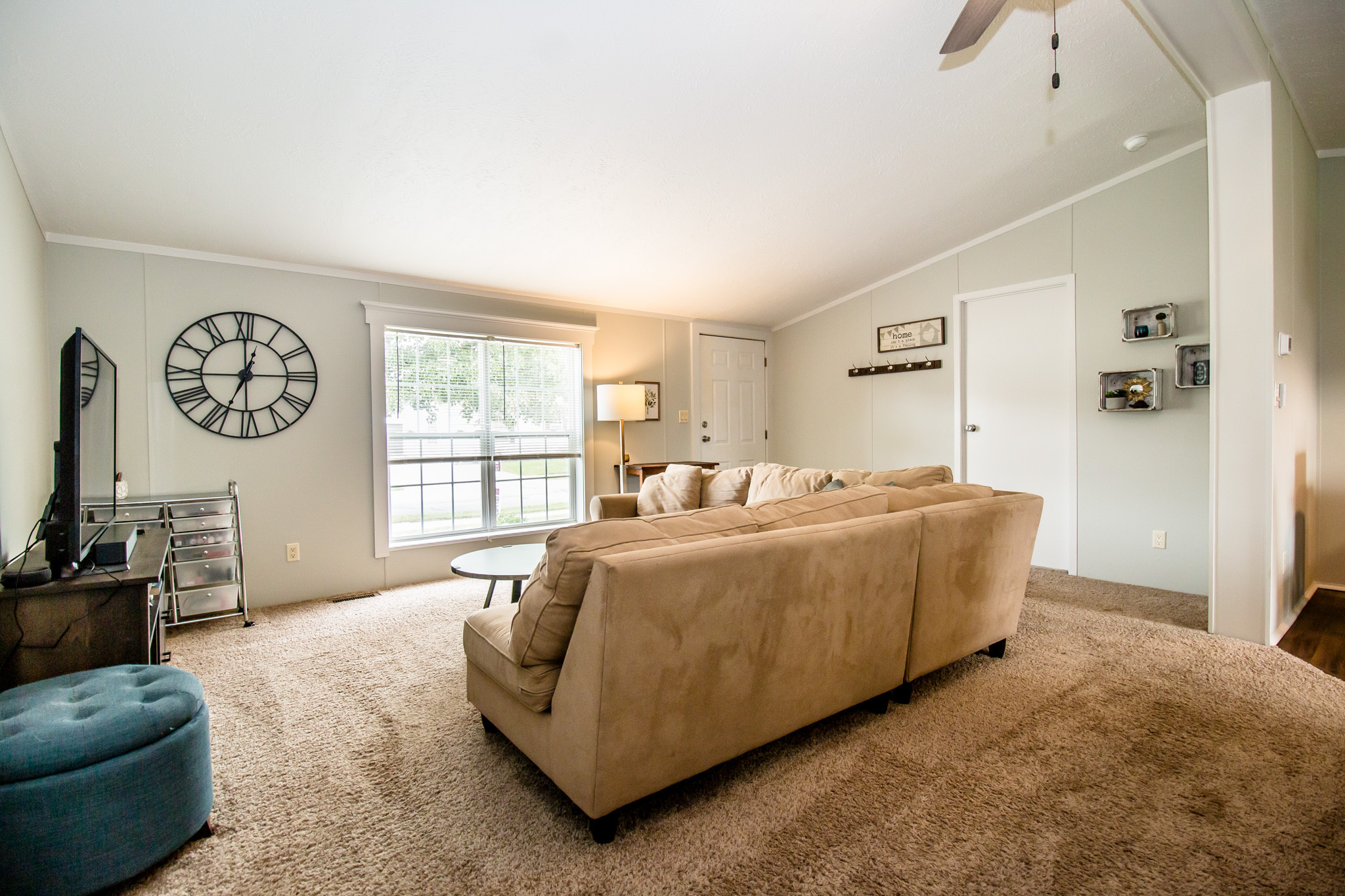 4625 Autumn Ridge Drive Columbus, IN 47203 - Photo 5 of 31