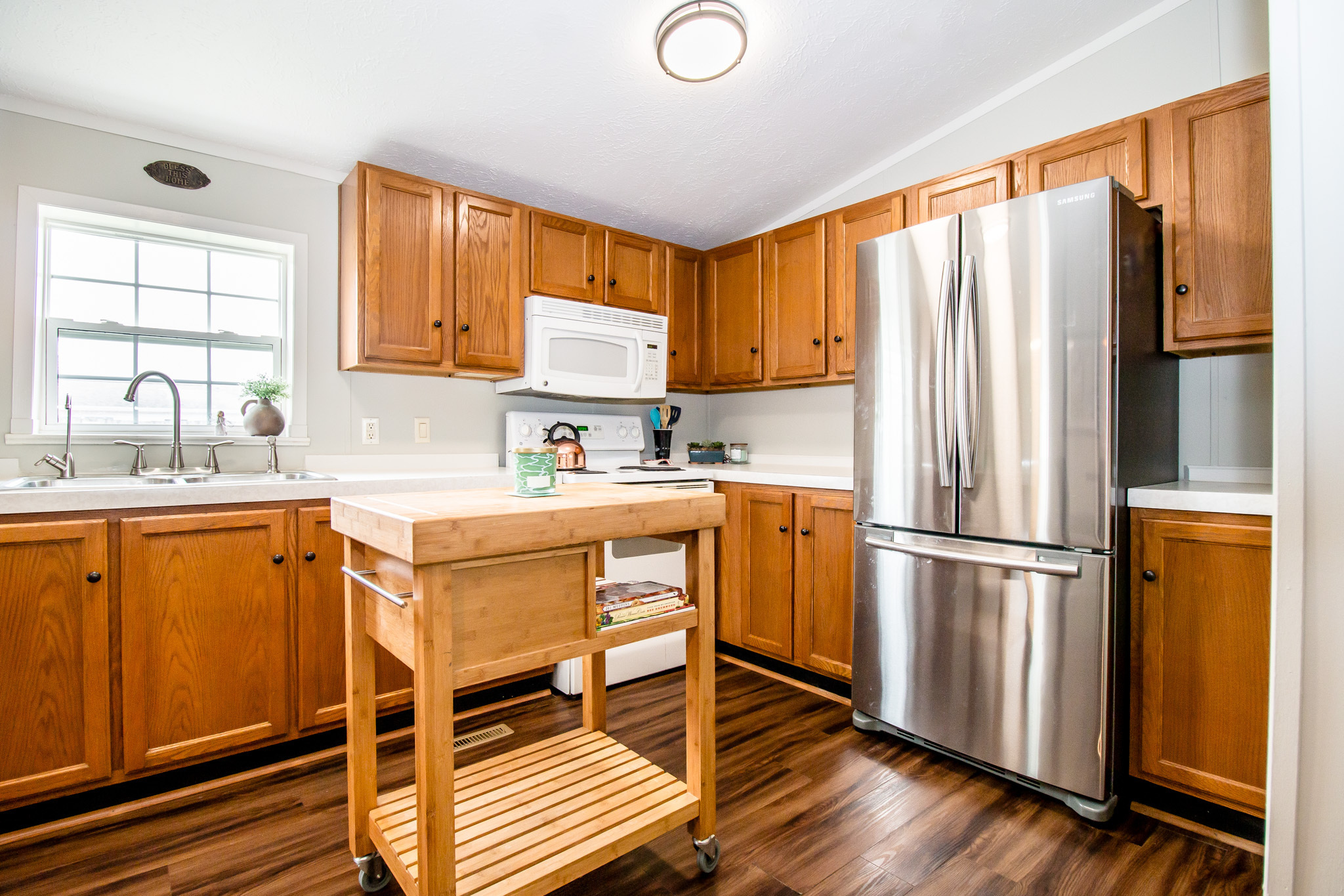 4625 Autumn Ridge Drive Columbus, IN 47203 - Photo 9 of 31