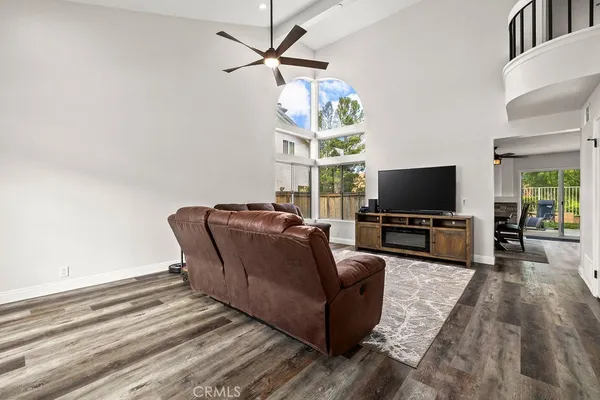 $799,999 | 11533 Chadwick Road, Corona, CA 92878