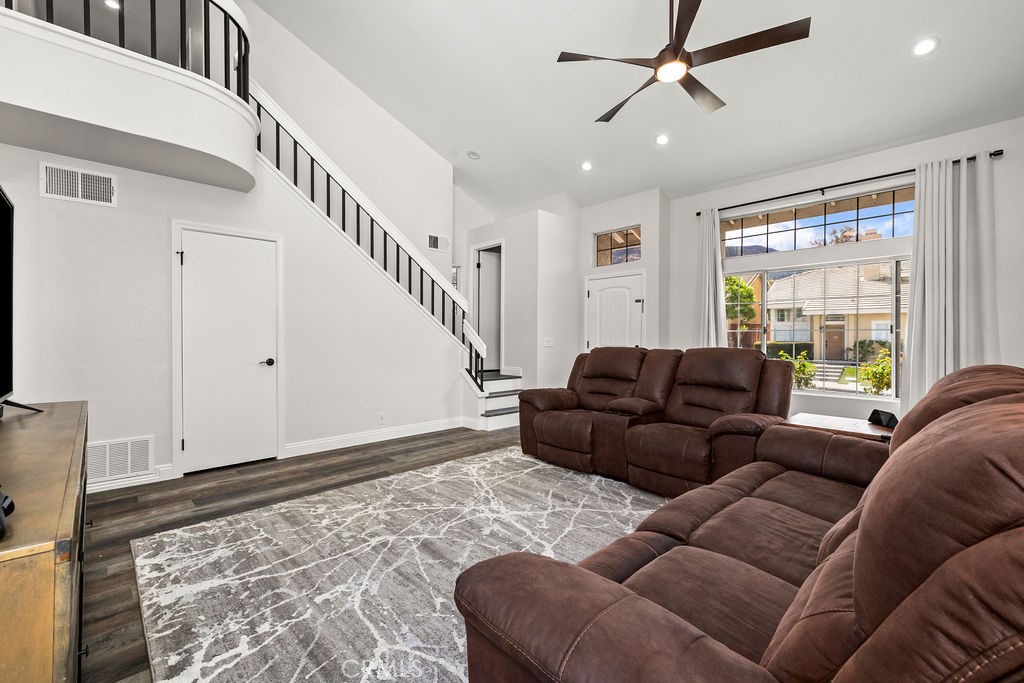 11533 Chadwick Road Corona, CA 92878 - Photo 13 of 55