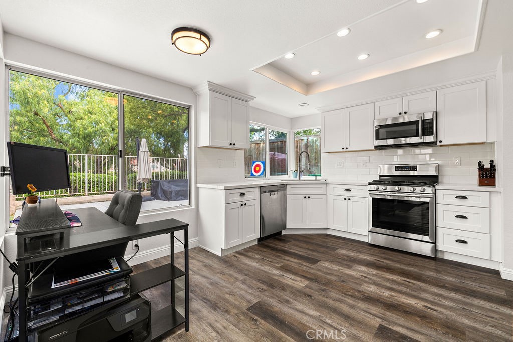 11533 Chadwick Road Corona, CA 92878 - Photo 18 of 55