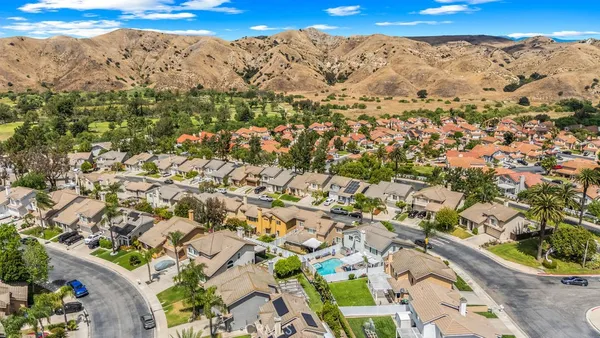 $799,999 | 11533 Chadwick Road, Corona, CA 92878
