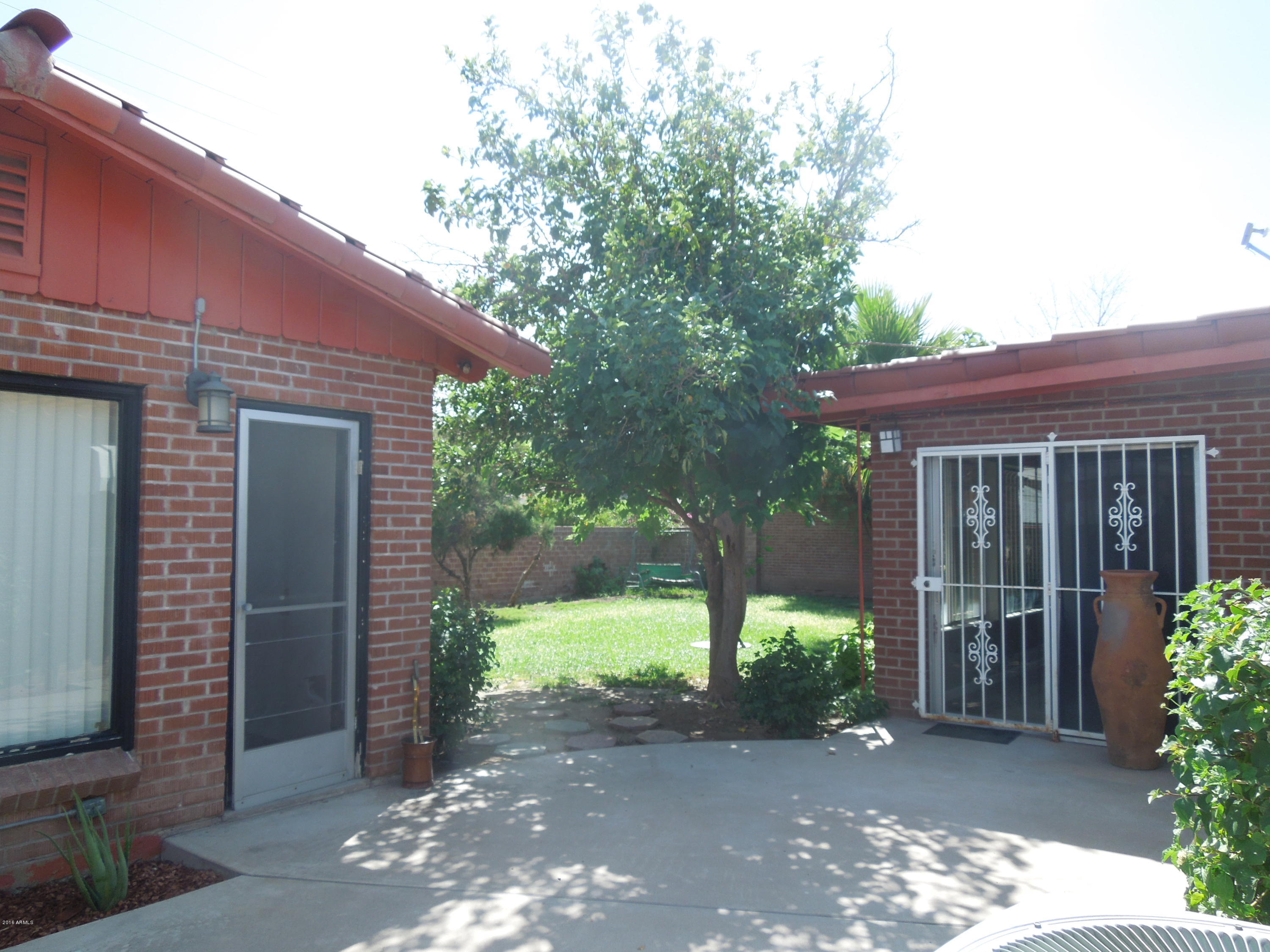1129 West Thomas Road Phoenix, AZ 85007 - Photo 31 of 36 DSCN5857