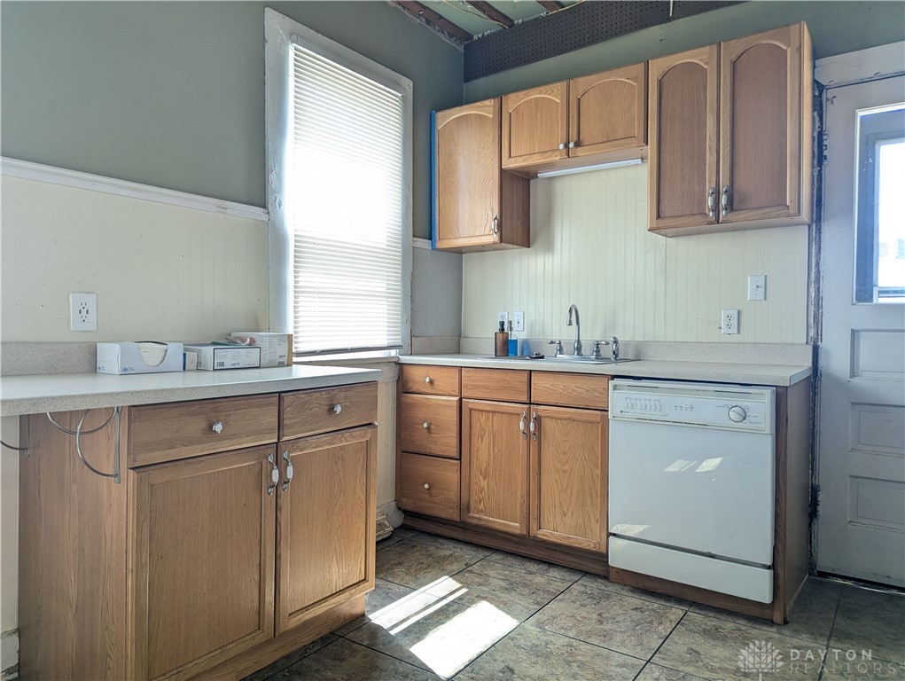 129 Hampton Place Springfield, OH 45504 - Photo 9 of 22