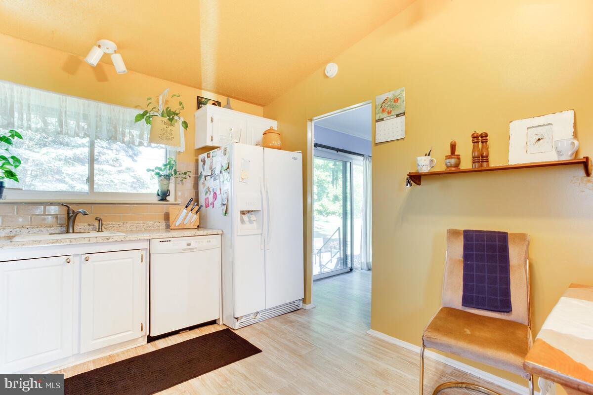 8304 Scotts Level Road Pikesville, MD 21208 - Photo 20 of 53